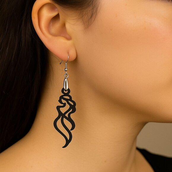 Woman Silhouette Dangle Earrings w/ 925 Silver Hooks – Lightweight 3D-Printed - Picture 1 of 4